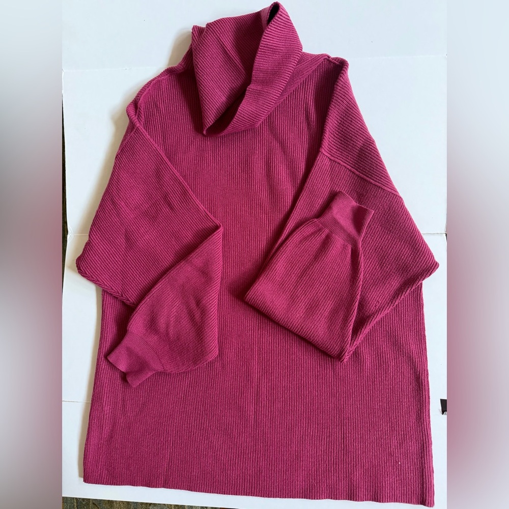 Free People XS-M oversized Fuschia cowl neck sweater.